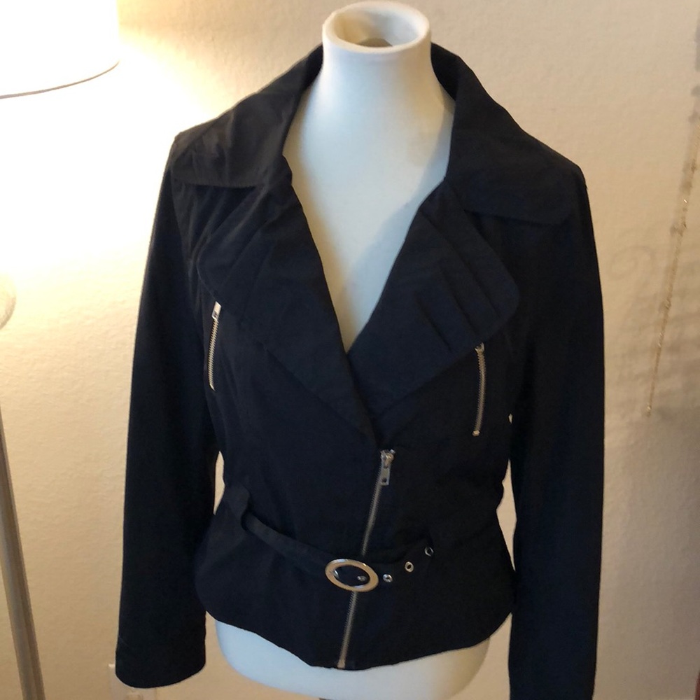 EXPRESS Ladies Cropped Belted Rain Blazer